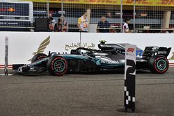 Valtteri Bottas, Mercedes-AMG F1 W09 EQ Power+, parc ferme