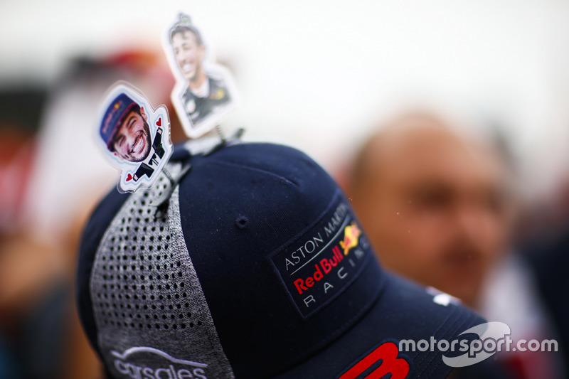 A Ricciardo fans hat