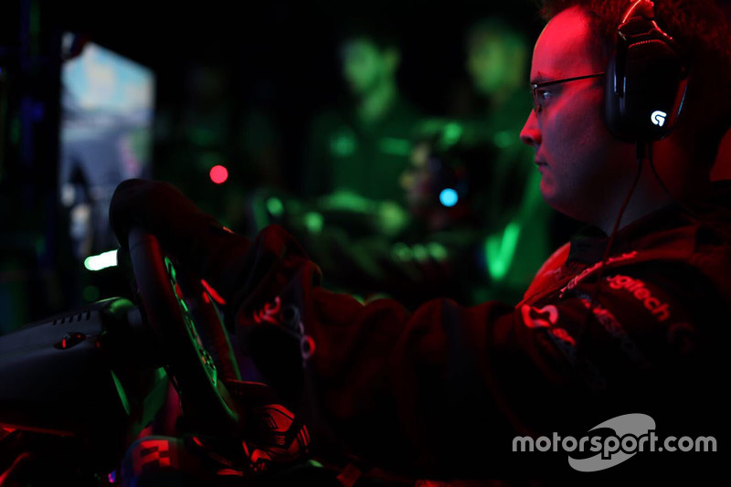 McLaren World's Fastest Gamer participant