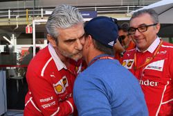 Rubens Barrichello, Maurizio Arrivabene, director de Ferrari Team