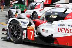 #7 Toyota Gazoo Racing Toyota TS050-Hybrid: Thomas Laurent, Mike Conway