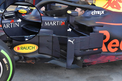 Red Bull Racing RB14 mirror detail