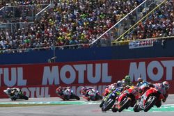 Jorge Lorenzo, Ducati Team leads