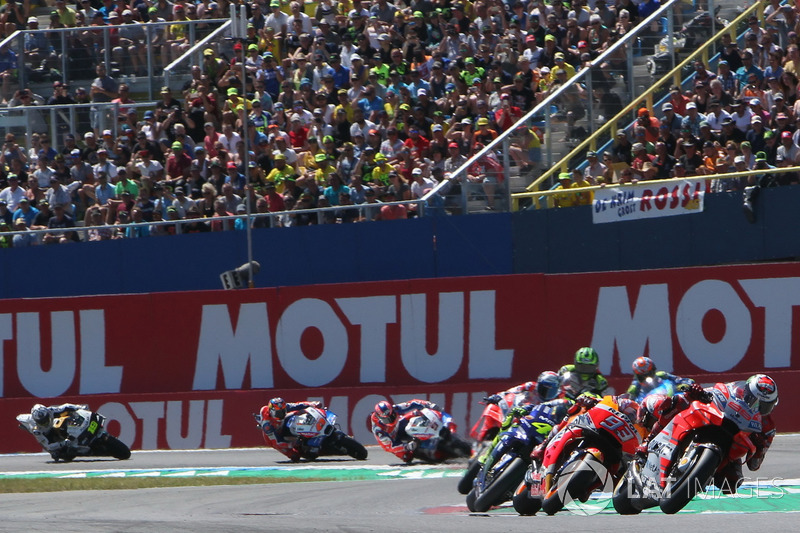 Jorge Lorenzo, Ducati Team lidera la carrera
