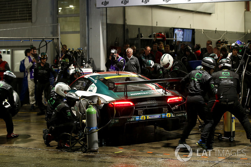 #1 Audi Sport Team Land Audi R8 LMS GT3: Christopher Mies, Kelvin van der Linde, Sheldon van der Linde, Rene Rast