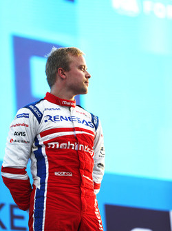 Felix Rosenqvist, Mahindra Racing, en el podio
