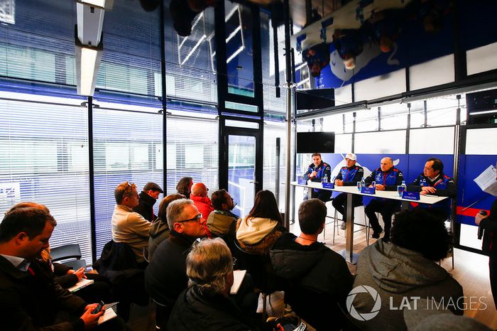 James Key, Scuderia Toro Rosso,Pierre Gasly, Scuderia Toro Rosso, Franz Tost, Team Principal, Scuderia Toro Rosso, Toyoharu Tanabe, Honda