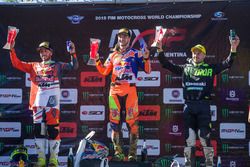 Ganador Jeffrey Herlings, Red Bull KTM Factory Racing, segundo Tony Cairoli, Red Bull KTM Factory Racing, tercero Clement Desalle, Kawasaki MXGP Racing Team