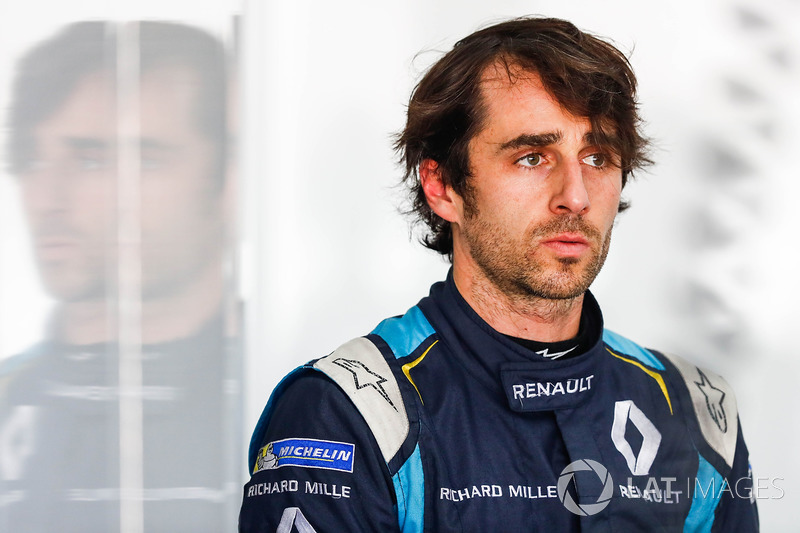 № 8. <img src="https://cdn-5.motorsport.com/static/img/cfp/0/0/0/0/75/s3/france-2.jpg" alt="" width="20" height="12"/> Николя Прост, Renault e.dams