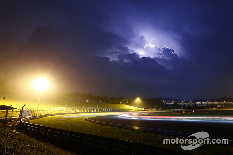 Atmósfera de las 12 horas de Sepang