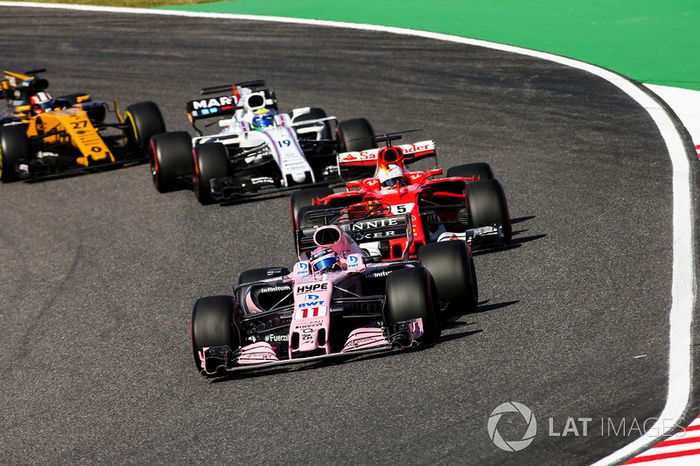  Sergio Perez, Sahara Force India F1 VJM10, Sebastian Vettel, Ferrari SF70H, Felipe Massa, Williams FW40, Nico Hulkenberg, Renault Sport F1 Team RS17