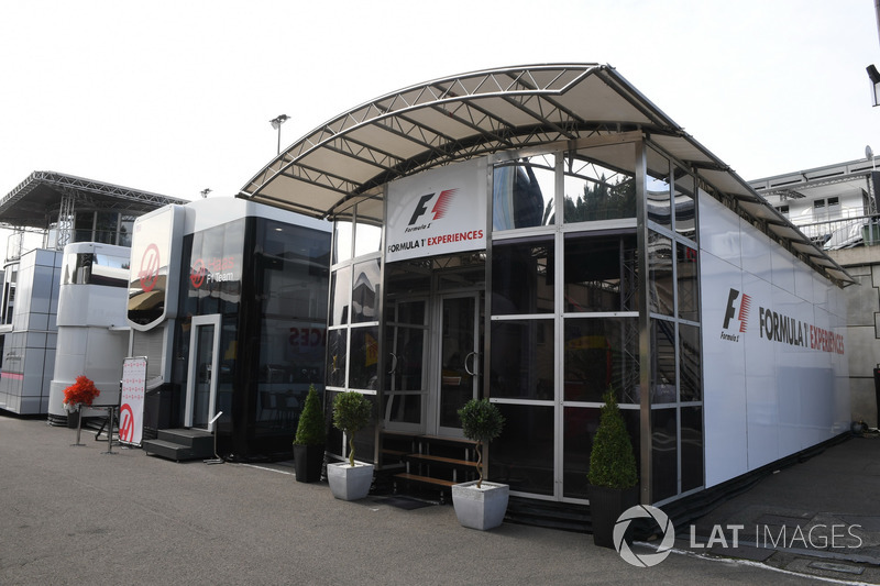 F1 Experiences motorhome
