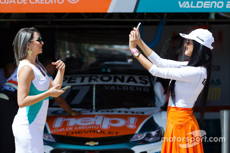 Grid Girls em Curvelo