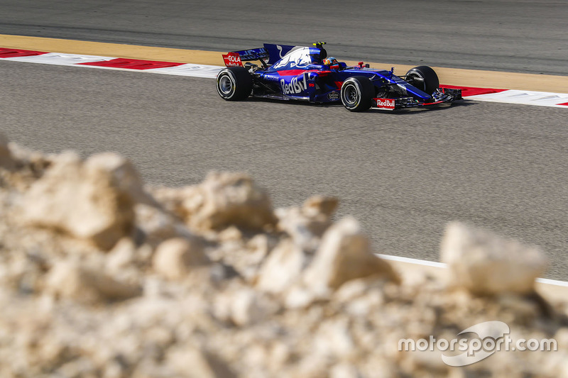 Carlos Sainz Jr., Scuderia Toro Rosso STR12