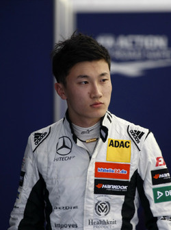 Tadasuke Makino, Hitech Grand Prix, Dallara F317 - Mercedes-Benz