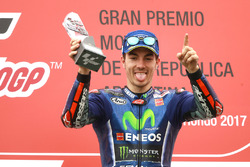 Podium: race winner Maverick Viñales, Yamaha Factory Racing