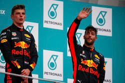 Podium: Racewinnaar Max Verstappen, Red Bull Racing, derde plaats Daniel Ricciardo, Red Bull Racing