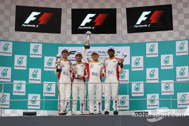 Podium Race 2