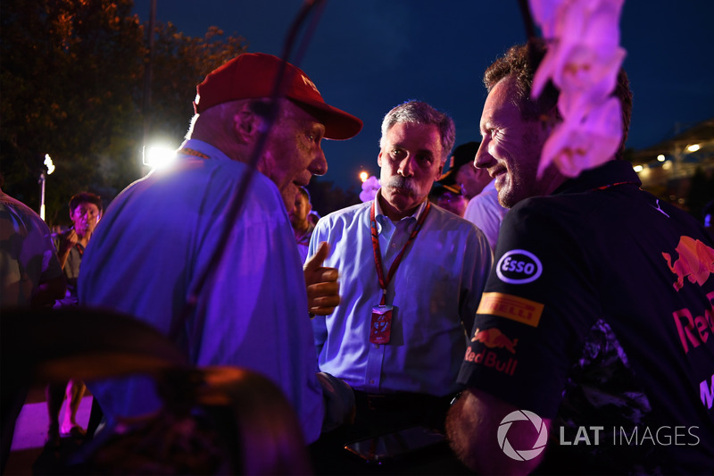 Chase Carey, Chief Executive Officer ed Executive Chairman del Formula One Group, Niki Lauda, Presid