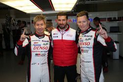 Pole para #7 Toyota Gazoo Racing Toyota TS050 Hybrid: Kamui Kobayashi, Jose Maria Lopez, Mike Conway