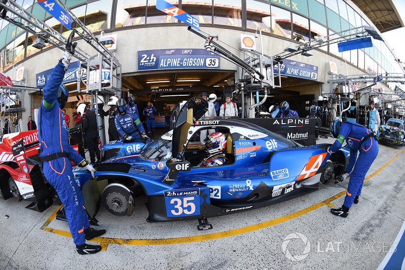 André Negrão, ao lado de Pierre Ragues e Nelson Panciatici no #35, fez boa prova e terminou em 3º na LMP2 após a desclassificação do #13.
