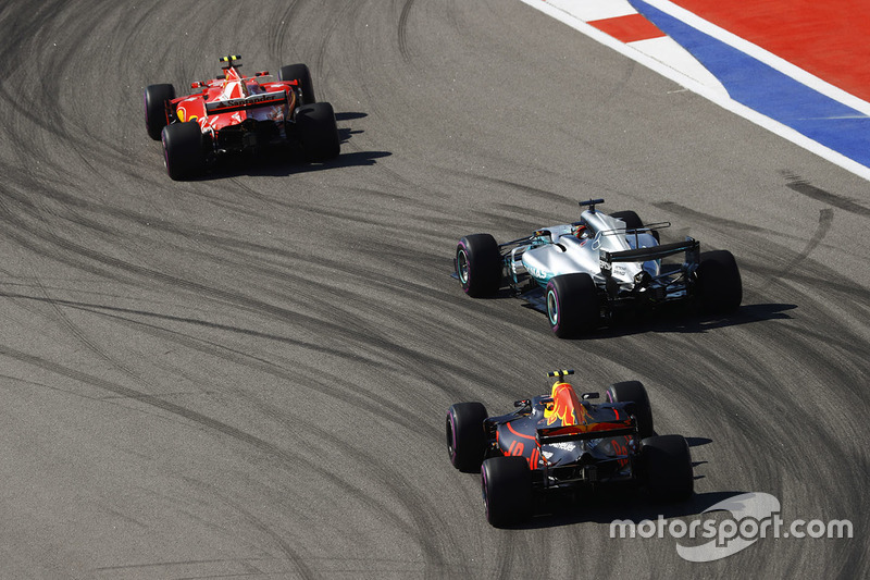 Kimi Raikkonen, Ferrari SF70H, Lewis Hamilton, Mercedes AMG F1 W08 and Max Verstappen, Red Bull Racing RB13