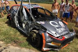 La Ford Fiesta R5 di Alexey Lukyanuk, Russian Performance Motorsport, dopo l'incidente nella PS2