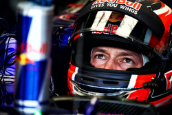 Даниил Квят, Scuderia Toro Rosso STR12
