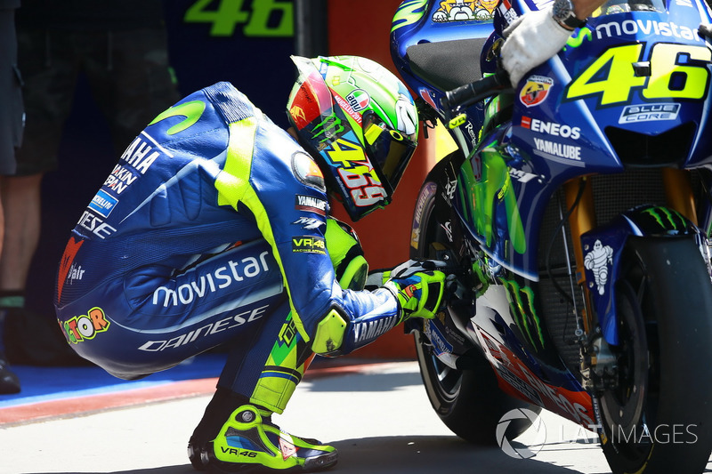 Valentino Rossi, Yamaha Factory Racing