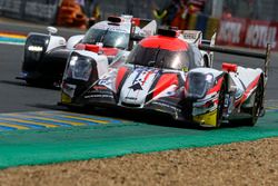 №28 TDS Racing Oreca 07 Gibson: Франсуа Перродо, Матье Ваксивьер, Эммануэль Коллар