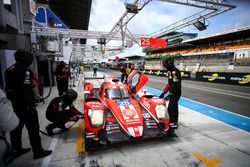№25 CEFC Manor TRS Racing Oreca 07 Gibson: Роберто Гонсалес, Симон Труммер, Виталий Петров