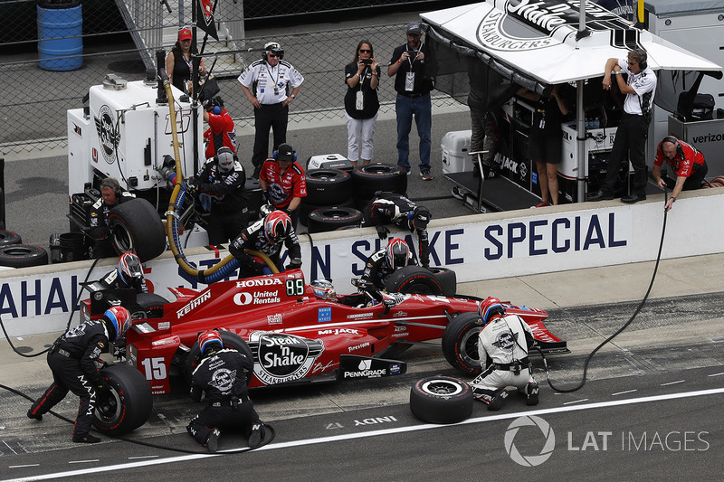 Graham Rahal, Rahal Letterman Lanigan Racing Honda pit stop