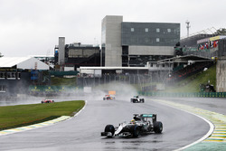 Lewis Hamilton, Mercedes AMG F1 W07 Hybrid