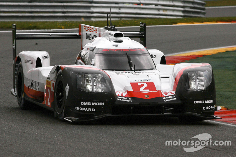 #2 Porsche Team Porsche 919 Hybrid: Timo Bernhard, Earl Bamber, Brendon Hartley