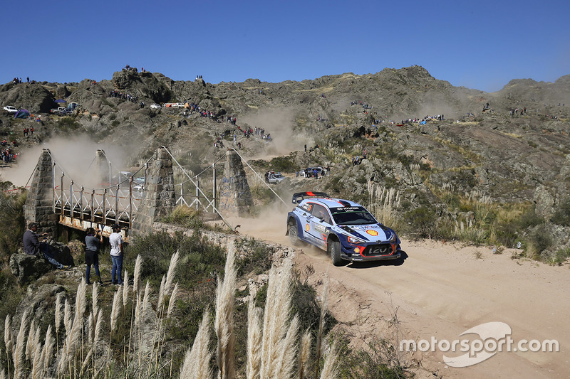 Thierry Neuville, Nicolas Gilsoul, Hyundai i20 WRC, Hyundai Motorsport