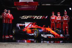 Kimi Raikkonen, Sebastian Vettel, Antonio Giovinazzi, Maurizio Arrivabene, Ferrari Team Principal and Mattia Binotto, Ferrari chief technical officer