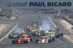Nigel Mansell, Ferrari 641 voor Gerhard Berger, McLaren MP4/5B Honda, Ayrton Senna, McLaren MP4/5B H