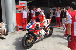 Casey Stoner, Ducati Desmosedici GP15