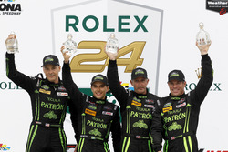 Overall winner: #2 ESM Racing Honda HPD Ligier JS P2: Scott Sharp, Ed Brown, Johannes van Overbeek, Pipo Derani