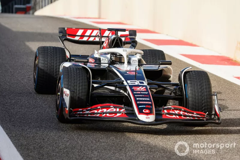 Ryo Hirakawa, Haas VF-24