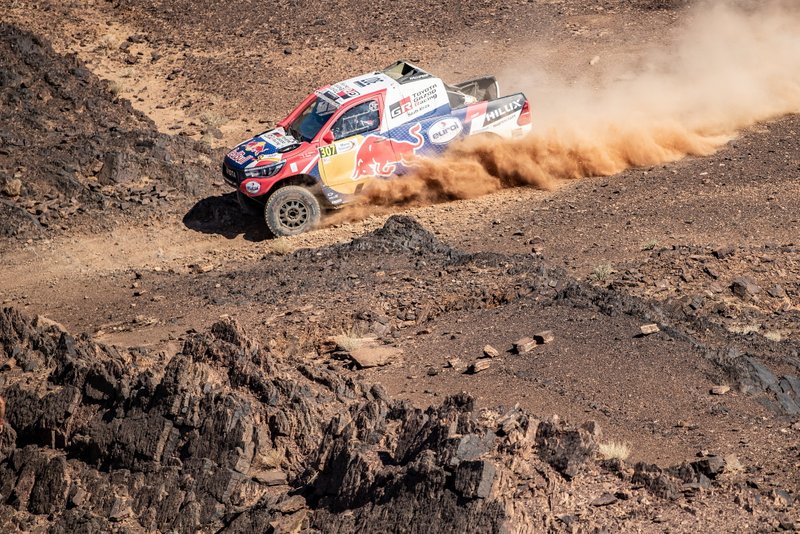 #307 Toyota Gazoo Racing Toyota Hilux: Giniel de Villiers, Alex Haro