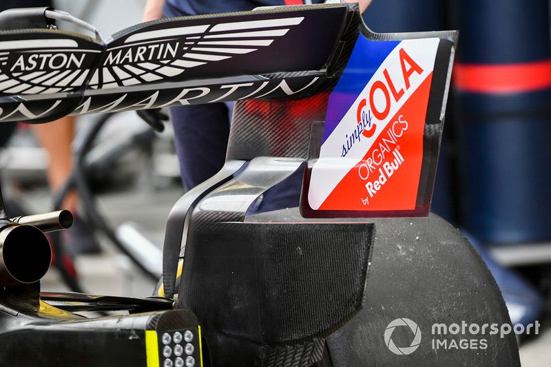 Rear wing of the Red Bull Racing RB15