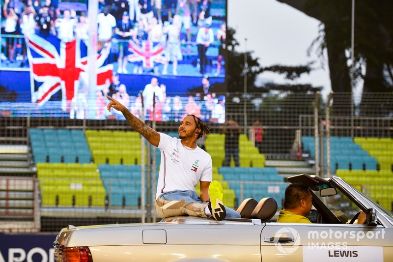 Lewis Hamilton, Mercedes AMG F1 on the drivers parade