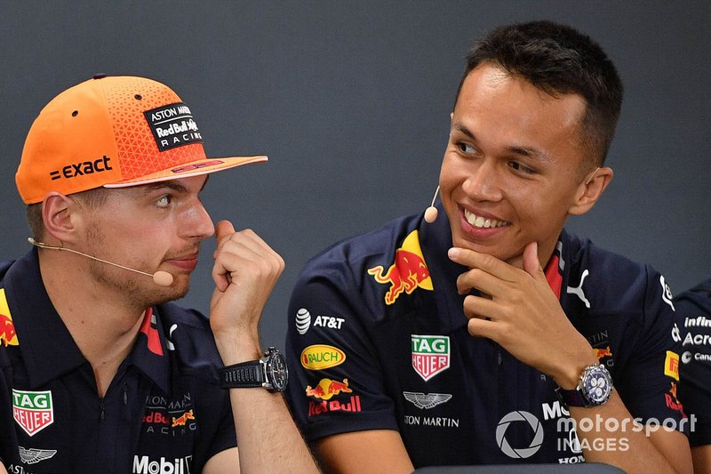 Max Verstappen, Red Bull Racing, e Alexander Albon, Red Bull