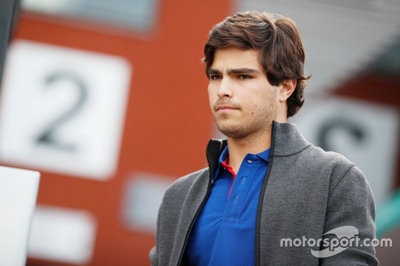 Pedro Piquet, Trident