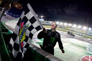 Race Winner Kurt Busch, Chip Ganassi Racing, Chevrolet Camaro Monster Energy