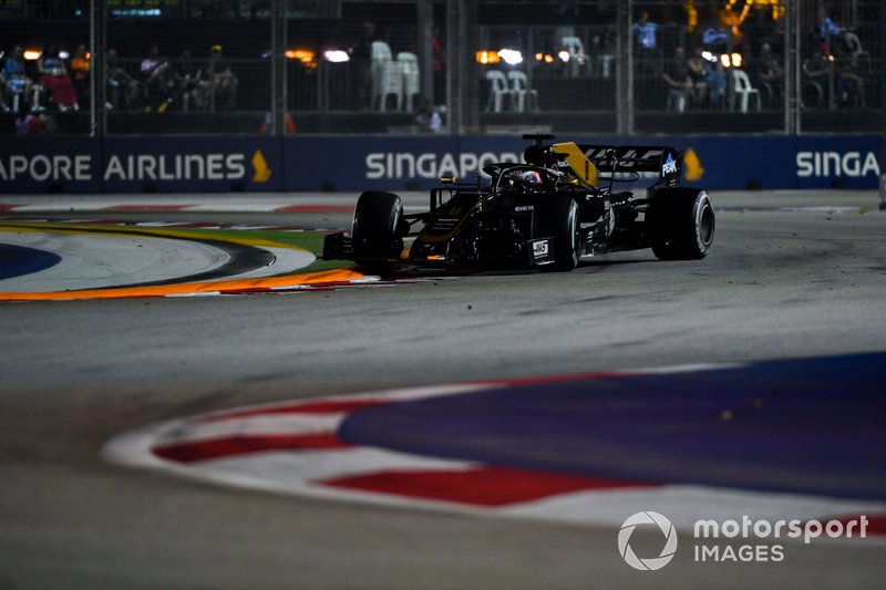Romain Grosjean, Haas F1 Team VF-19