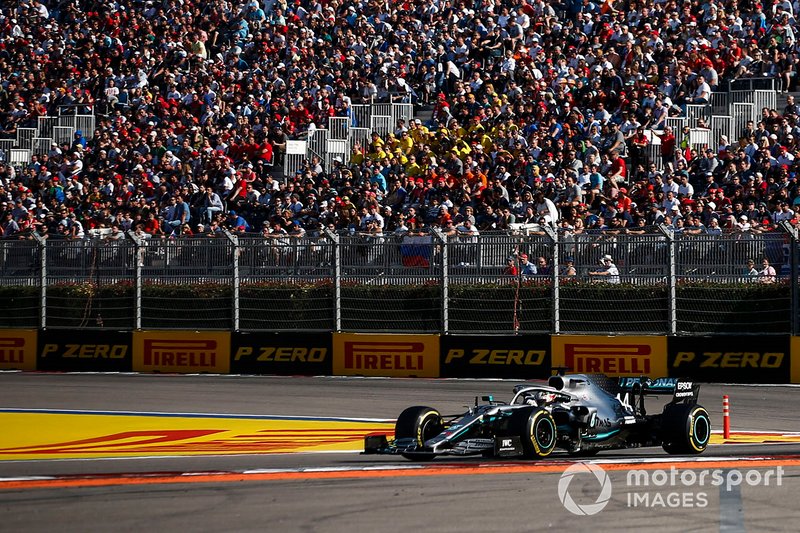 Lewis Hamilton, Mercedes AMG F1 W10