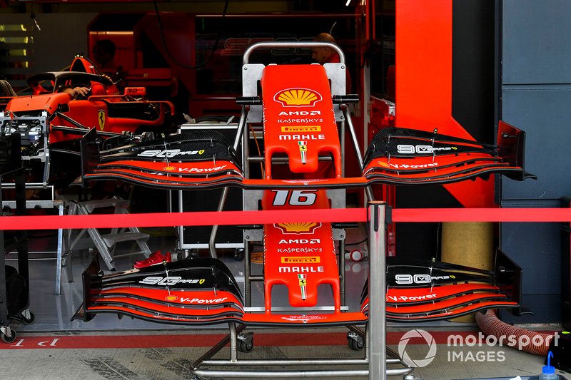 Front wing of Ferrari SF90