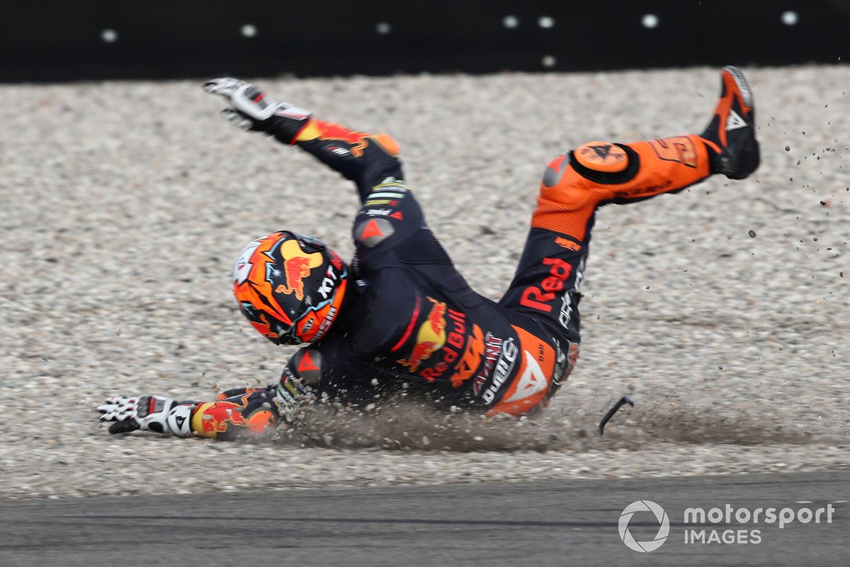 Caída de Jaume Masia, Red Bull KTM Ajo